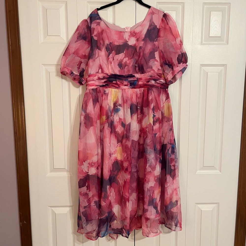 Flycurvy Plus Size Wedding Guest Fuchsia Chiffon midi dress